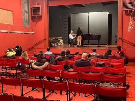 Saggio degli allievi nella sala concerti dell'Istituto