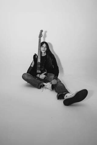 Il Maestro Mattia Boaretto con la chitarra